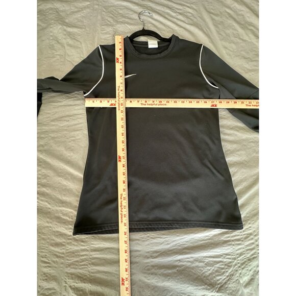 Nike Womens‎ Black Dri- Fit Shirt Medium Long sleeve Fleece pullover polyester - Picture 8 of 8